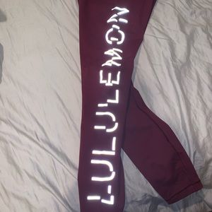 Lululemon burg legging